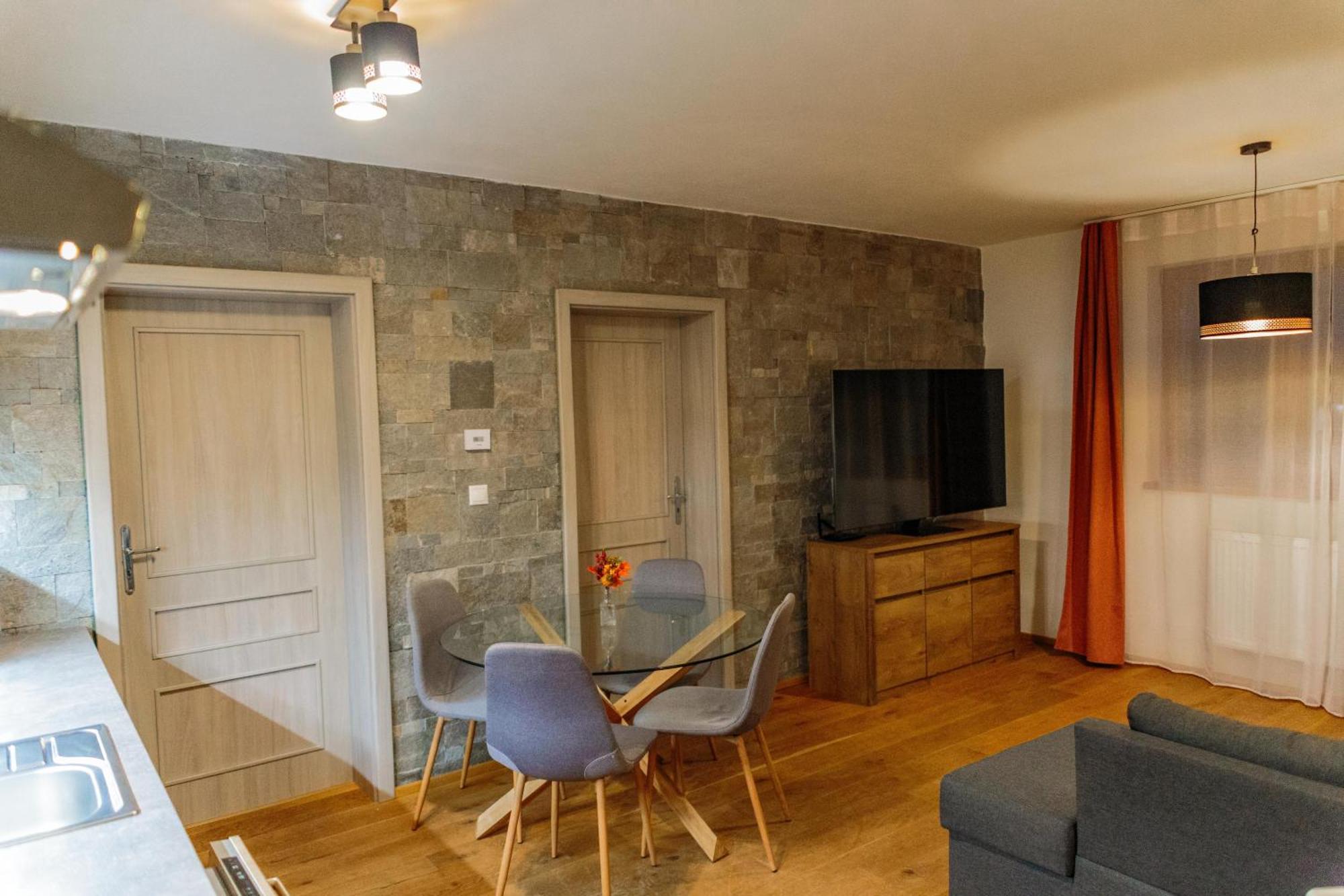 Apartman Myto Мито-под-Дюмб'єром Екстер'єр фото